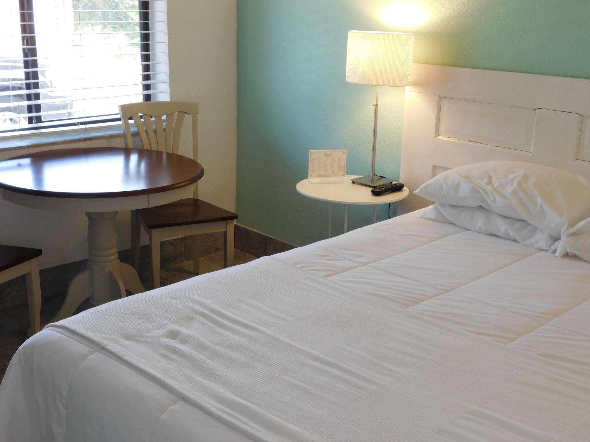 My Sarasota Getaway Inn Nokomis Eksteriør billede
